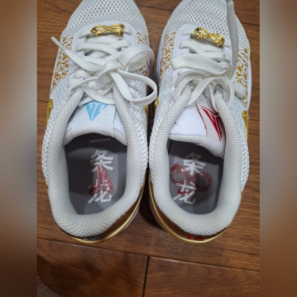 Nike Women's White and Gold Sneakers - Picture 5 of 8